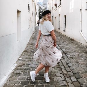 Flower Embroidered Blush Tulle Midi Skirt